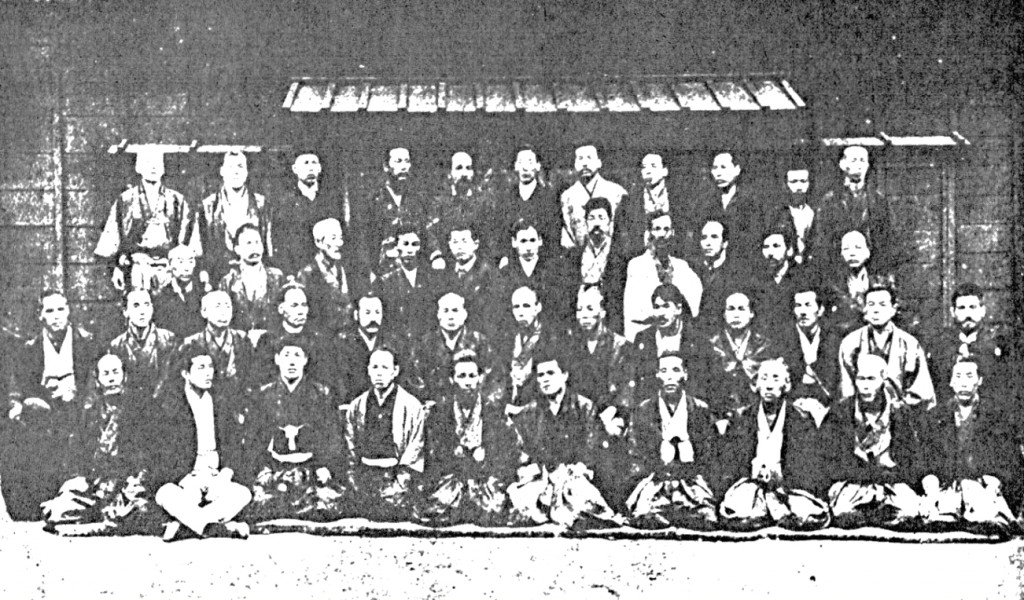 Die zuständigen Ausbilder zur Betreuung der Kampfkünste im Metropolitan Police Department für die Polizeiausbildung im Kenjutsu, Jūjutsu, und Toritejutsu