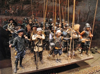 A model of a section of a pike and shot formation from the Thirty Years' War on display at the Army Museum in Stockholm. 