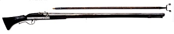 Matchlock musket, Britain, around 1650. Weight 6,05 kg. Barrel length 126 cm. Caliber 19 mm.
