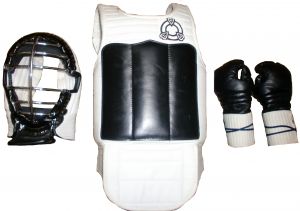 Bōgu used in the Renshinkan (Zen Nihon Shōrin-ji-ryū Karate-dō Renmei). It is the oldest type used in Bōgu-tsuki Karate (except Kendō Bōgu, Baseball or other borrowed protective equipment). From left: head protector (men 面), chest protector (dō 胴), hand protector (kote 小手). Sometimes shin guards are also used.
